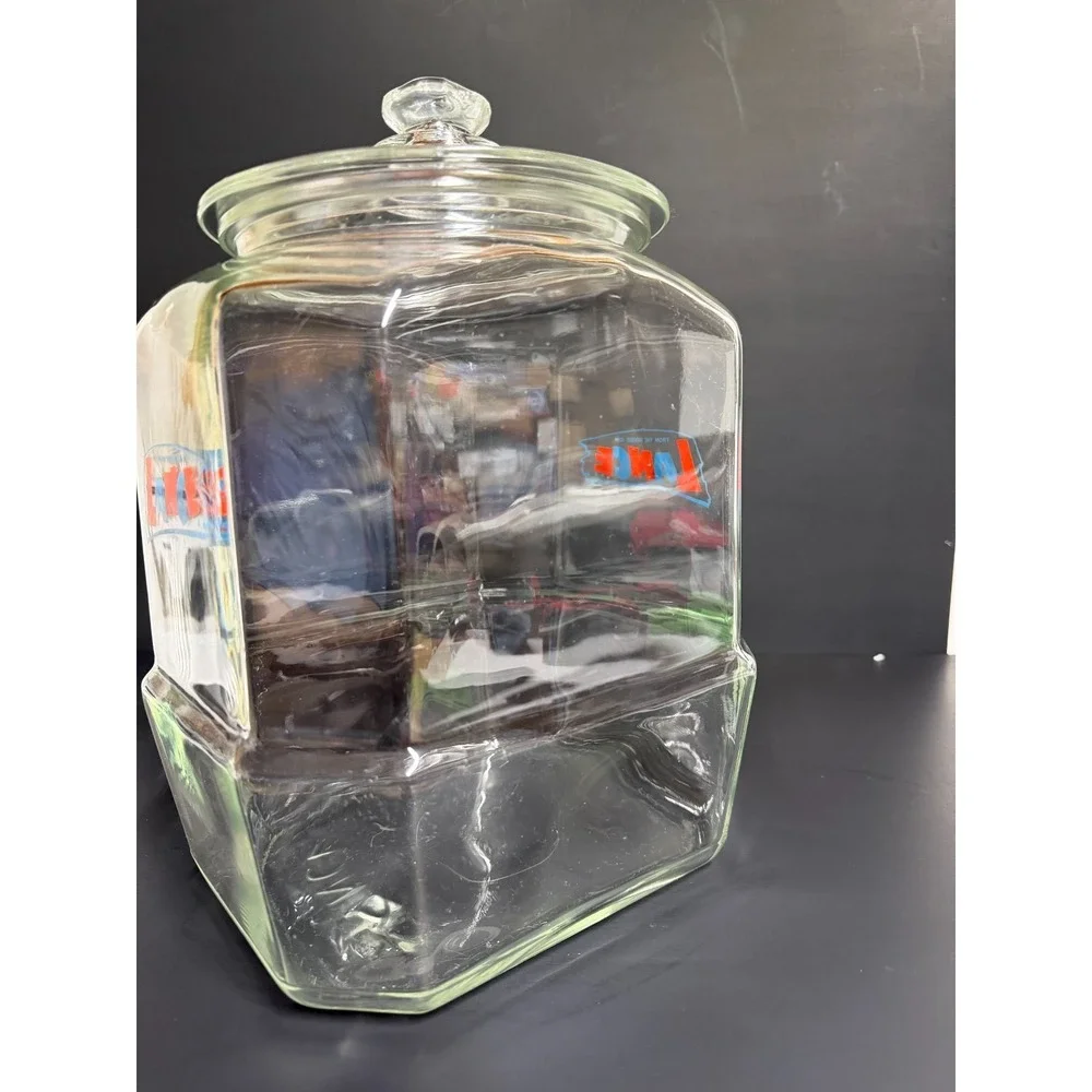 Vintage 8-Sided Lance Glass Display Counter Cookie Cracker Jar w/ Embossed Lid‎
